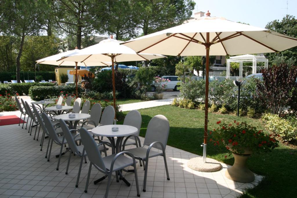 Bahama Hotel Rímini