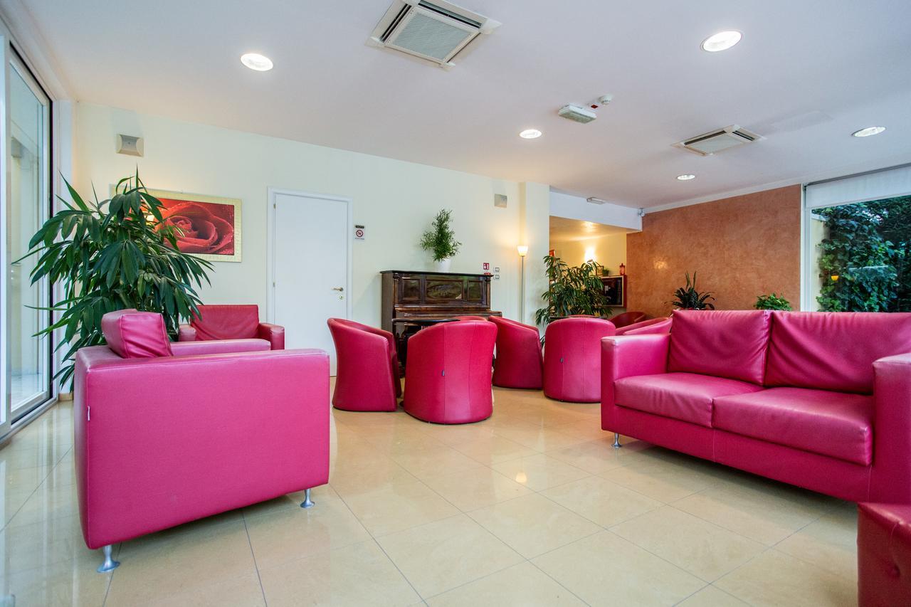 Hotel Bahama Rímini